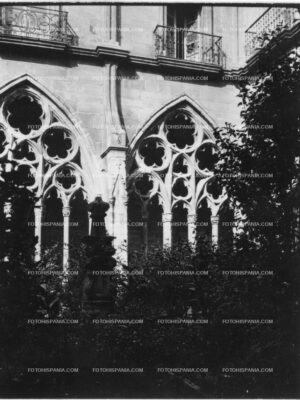 ASTURIAS OVIEDO 002 CLAUSTRO DE LA CATEDRAL 1929