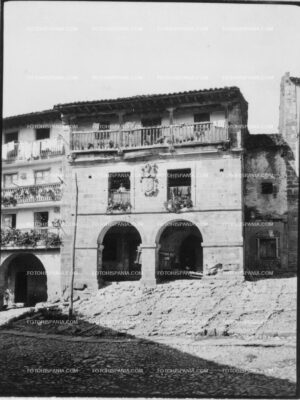 CANTABRIA SANTILLANA 001 PLAZA MAYOR 1929